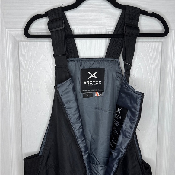 Arctix Black Women’s Insulated Ski Bib Never Worn NWT Sz 1X Water resistant - Picture 3 of 12
